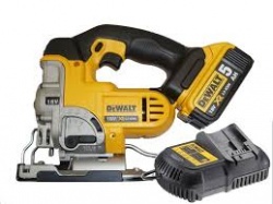 Dewalt dcs331M2 18volt cordless jigsaw 2 x 4.0 Ah batteries and charger